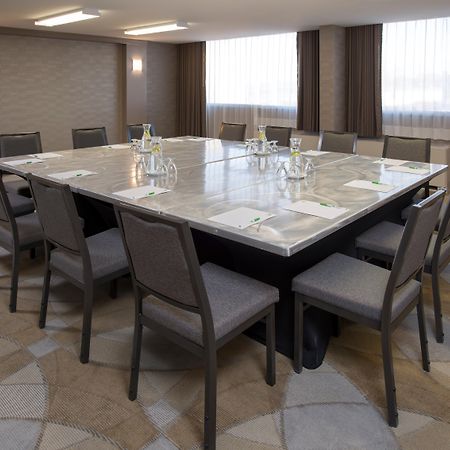 Holiday Inn Winnipeg-South By Ihg Esterno foto
