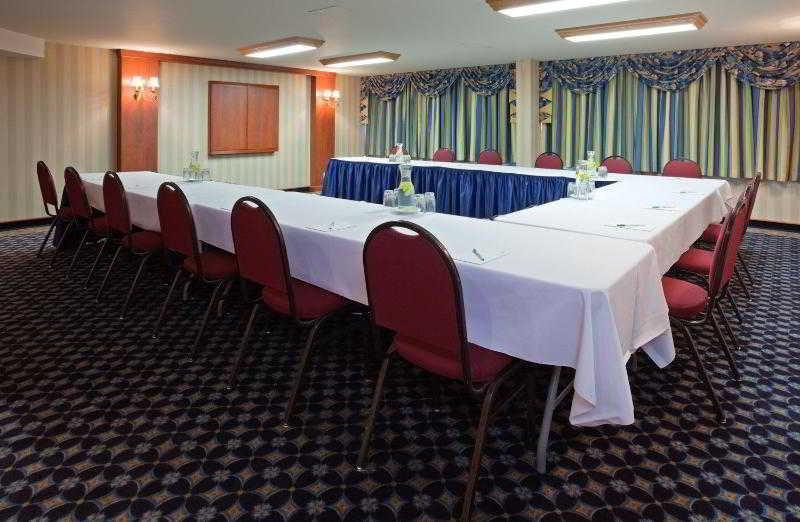 Holiday Inn Winnipeg-South By Ihg Esterno foto