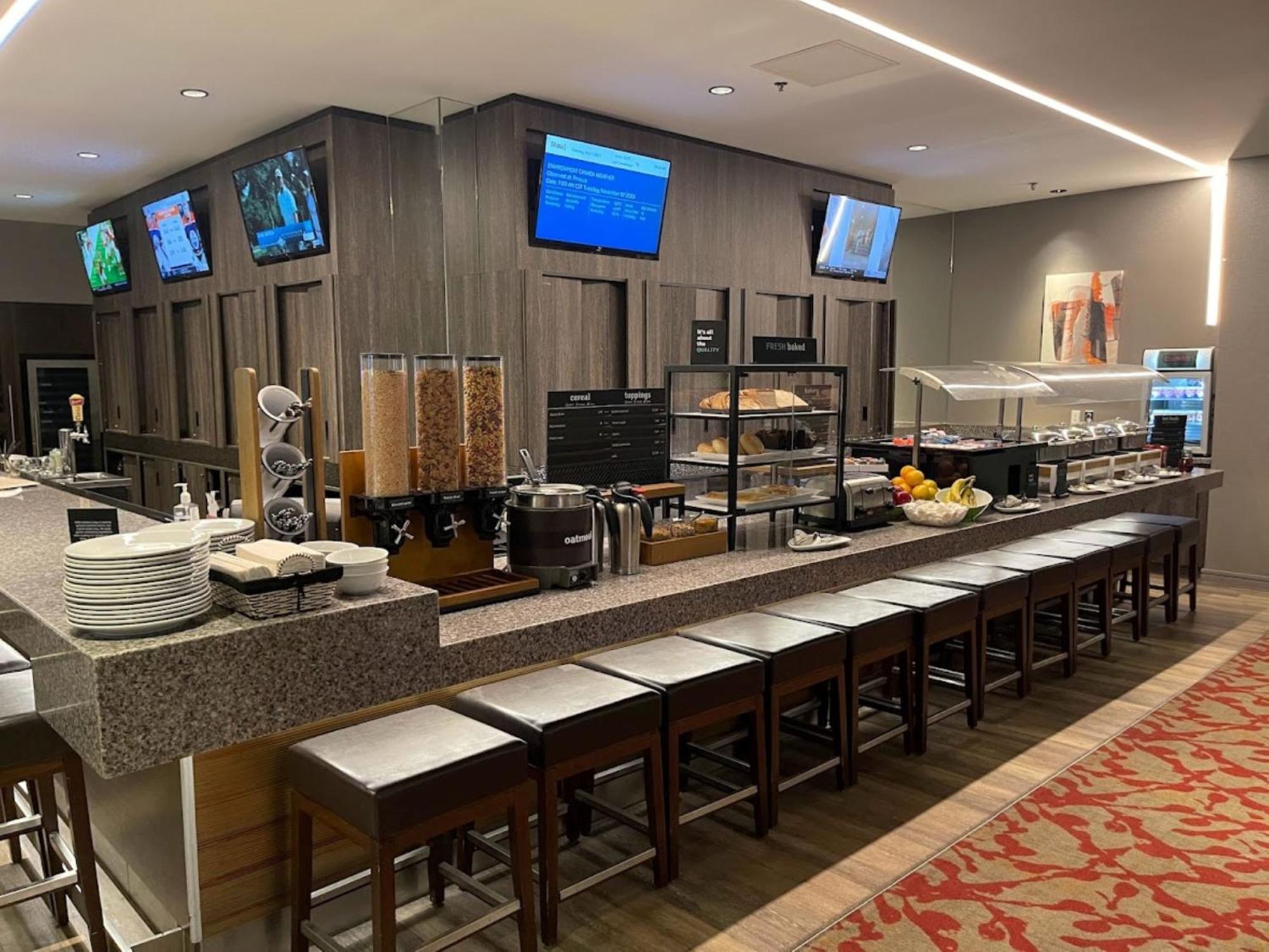 Holiday Inn Winnipeg-South By Ihg Esterno foto